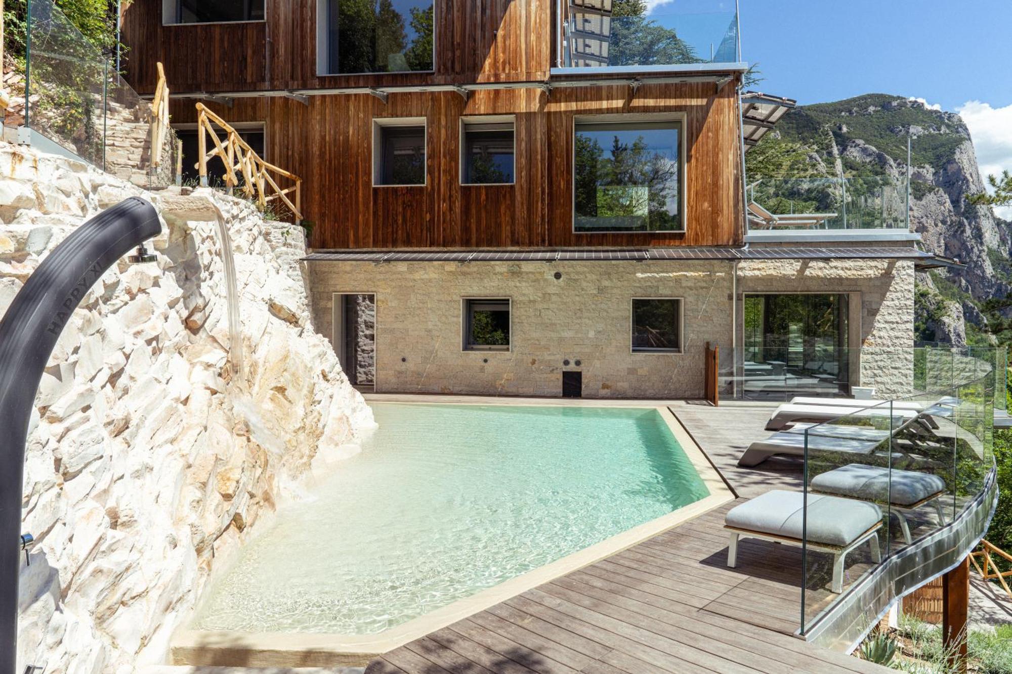 La Forestale Luxury Ecolodge Piano Terra- Appt Acqualagna Eksteriør billede